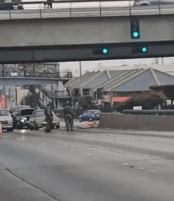 Paciente se escapa de hospital y se avienta de puente en Tijuana