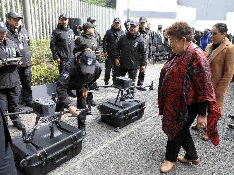 El dictamen de Ernestina Godoy no fue sometido a votación