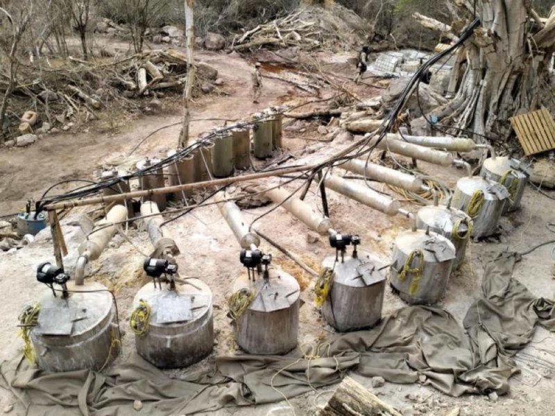 El Ejército descubre un extenso narcolaboratorio en Sonora