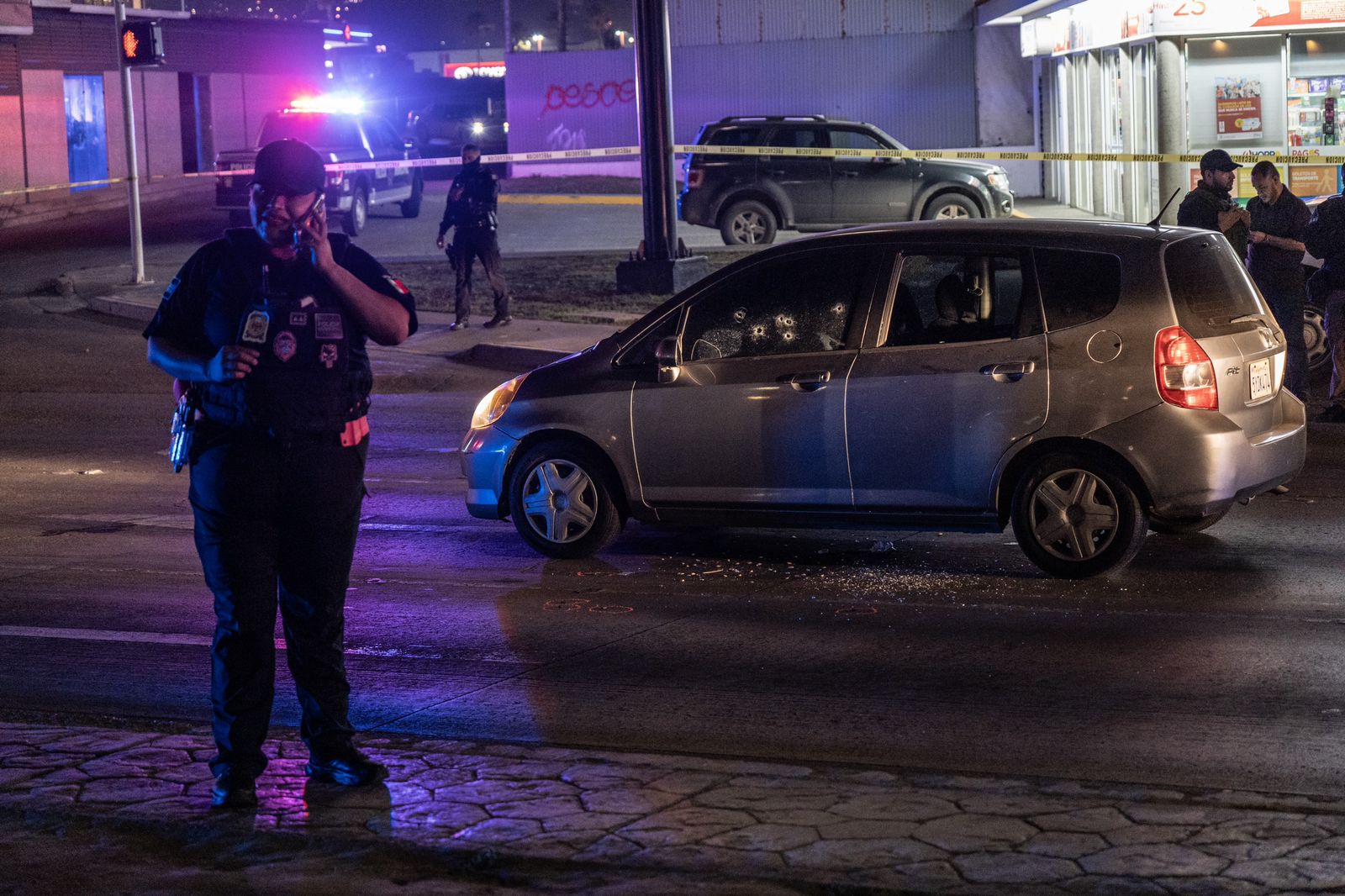 Atacan a mujer Policía en el bulevar Insurgentes