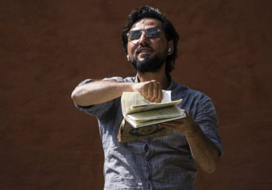En Dinamarca aprueban una ley para prohibir la quema de libros religiosos