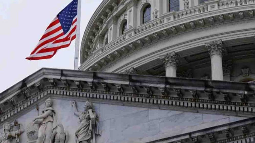 En EU, aprueban 886,000 millones de dólares para defensa en 2024