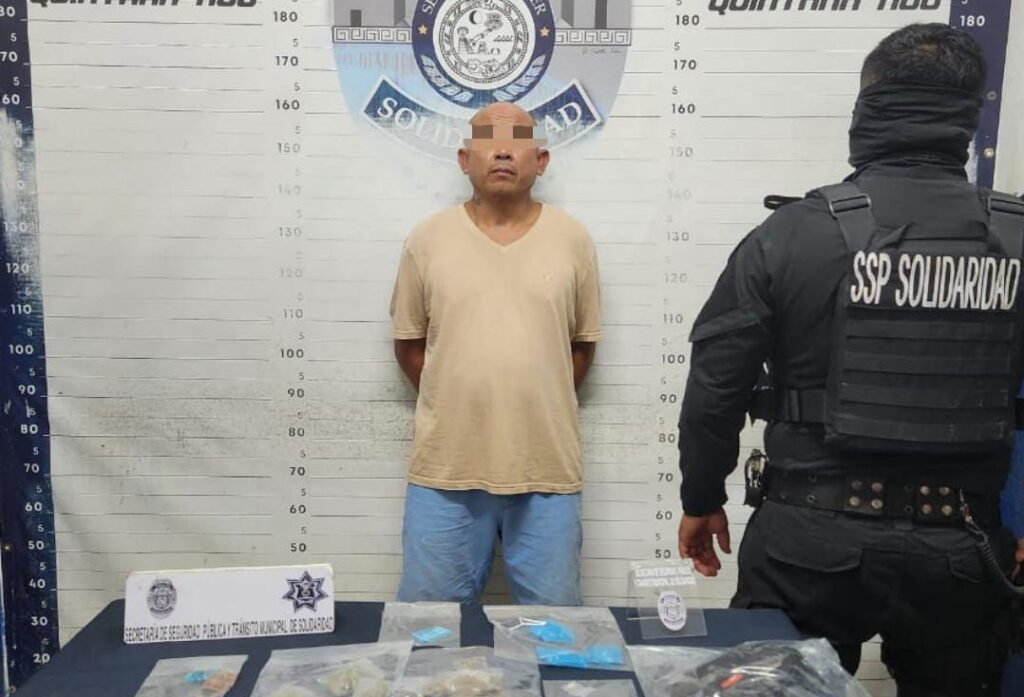 Policía de Solidaridad detiene a individuo con más de 30 dosis de cocaína y marihuana
