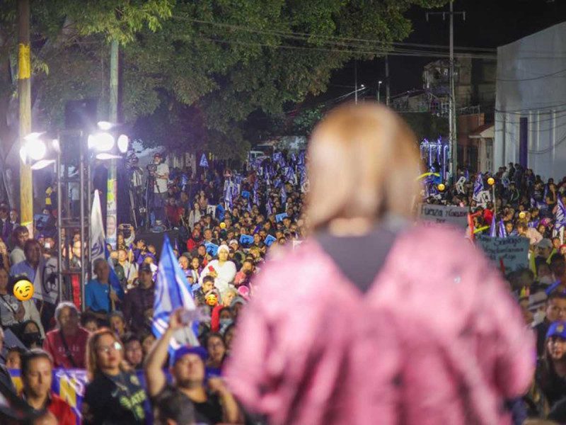 Xóchitl Gálvez critica la política de “abrazos y no balazos”