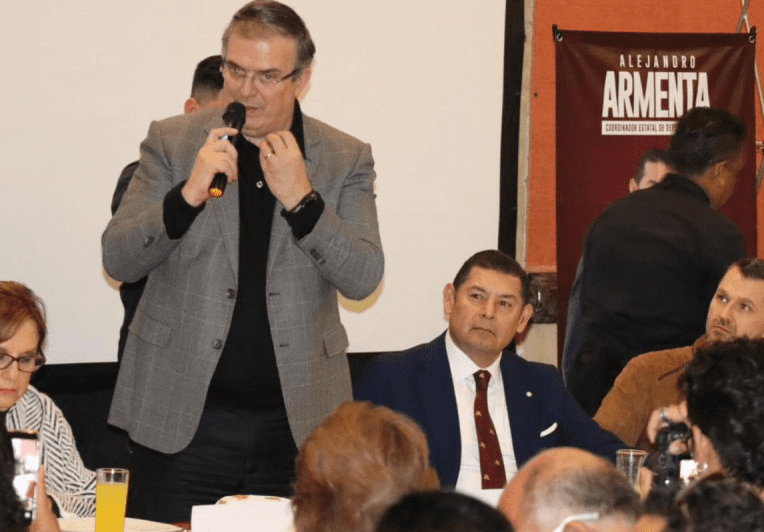 Marcelo Ebrard tiene encuentro con Alejandro Armenta en Puebla