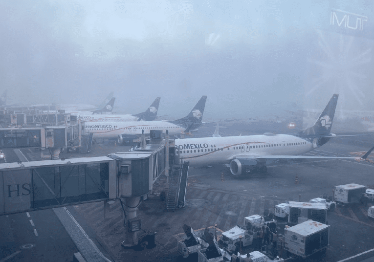 El AICM reanuda operaciones tras paso de neblina