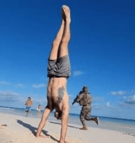 Persecución de delincuente en grabación de clase de yoga en Tulum