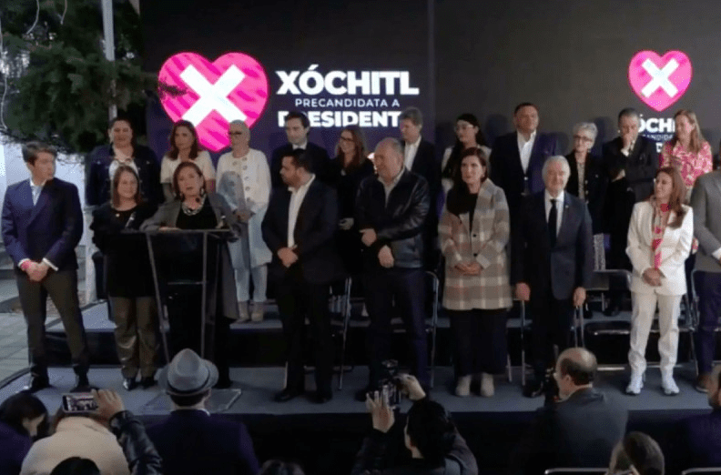 Xóchitl Gálvez presenta a su equipo para 2024