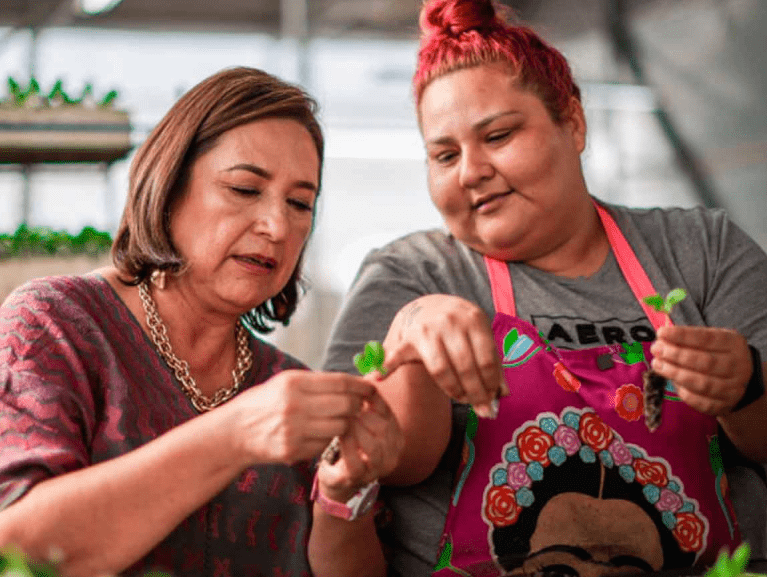 Xóchitl Gálvez presenta el programa Jóvenes Construyendo el Futuro remasterizado