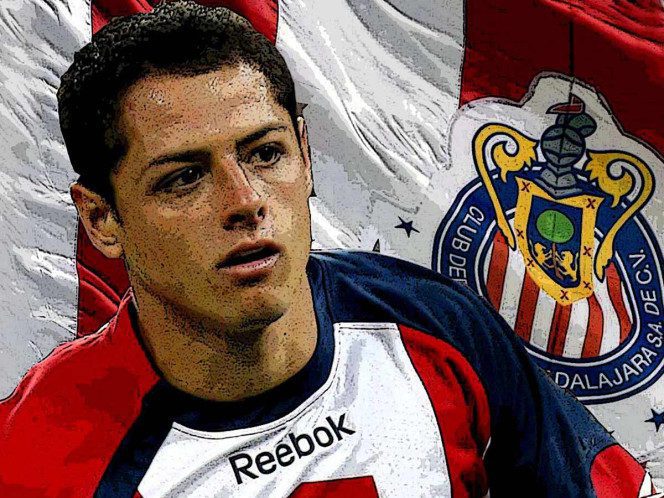 ‘Chicharito’ Hernández habría aceptado regresar a Chivas