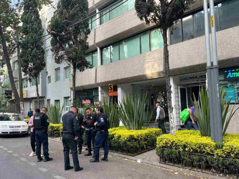 Flamazo en la colonia Juárez por conexión defectuosa en estufa de gas