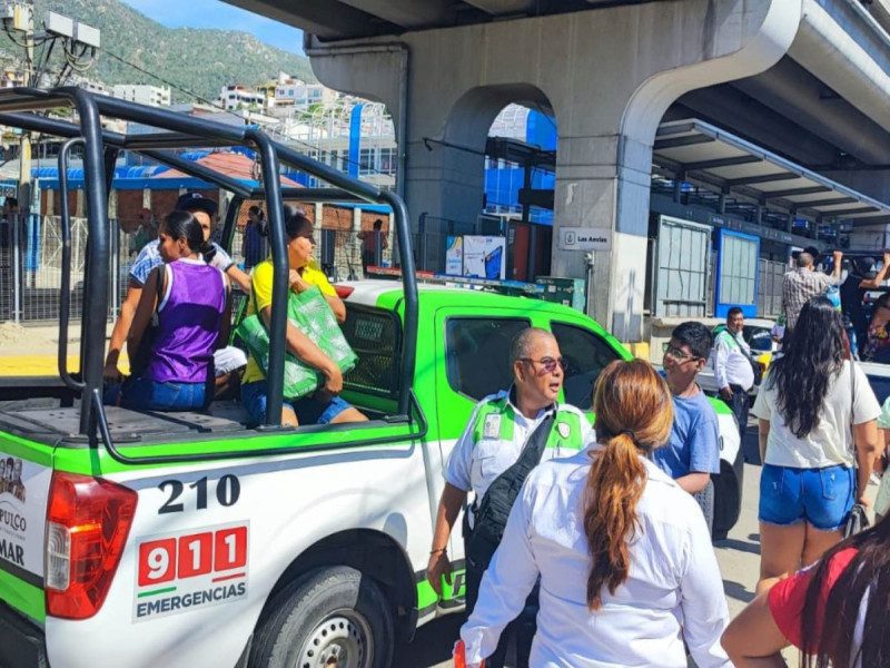Suspensión de transporte en Acapulco: Patrullas apoyan en traslados