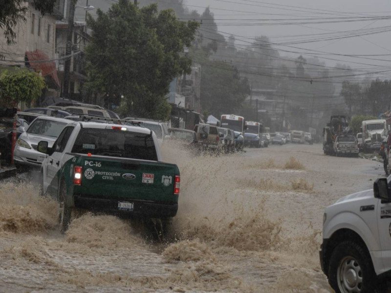 Ante fuertes lluvias en Tijuana, se habilitan refugios
