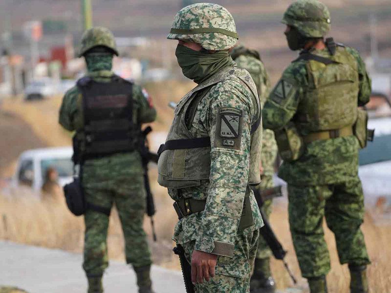 Detenidos con artefactos explosivos en Morelia