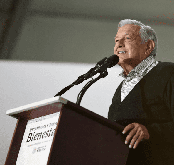 AMLO presentará iniciativas de reforma en ámbito laboral