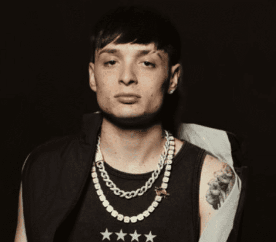 Reconsideran la participación de Peso Pluma en Viña del Mar