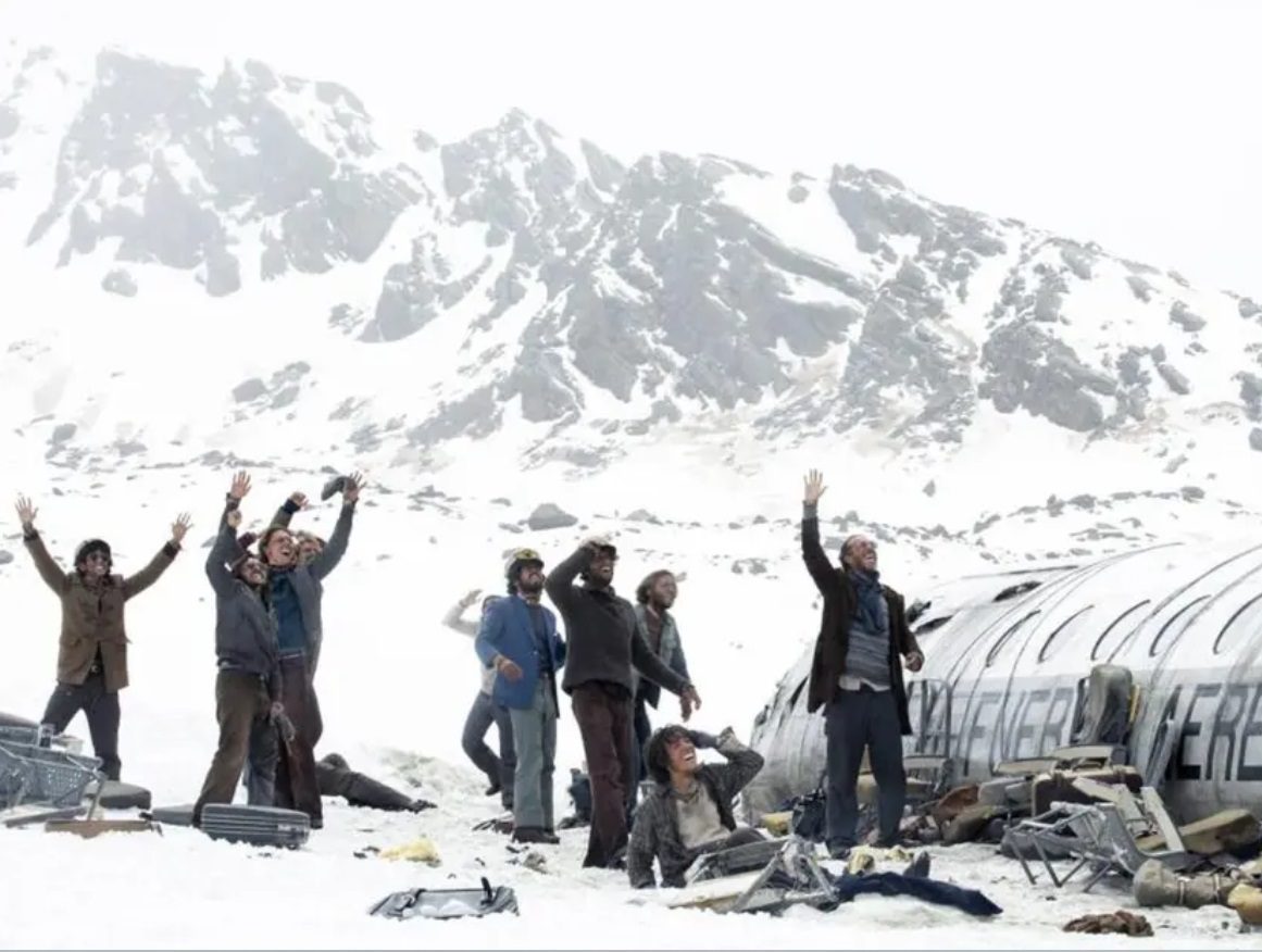 ‘La sociedad de la nieve’: temática y dónde disfrutar la película nominada a los premios Oscar 2024