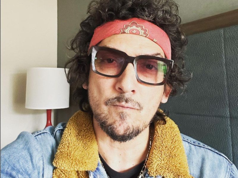 León Larregui habla de su supuesta agresión en París