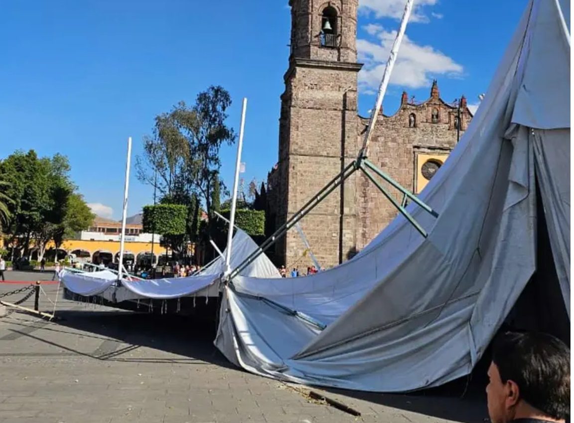 Viento tumba carpa en Tlalnepantla: tres heridos