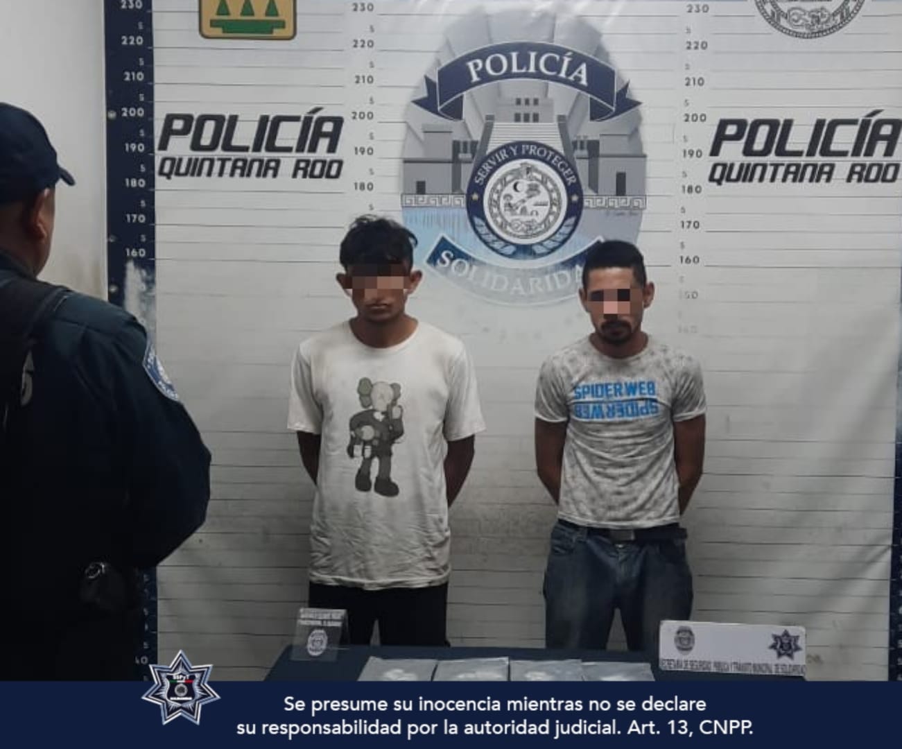 Policía de Solidaridad, detiene a hombres con droga