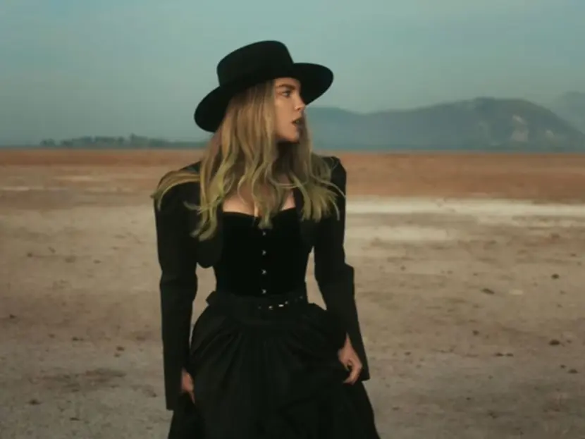 Belinda lanza “Cactus”, todo indica que se la dedica a Christian Nodal