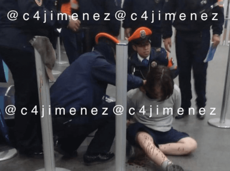 Procesan a hombre que apuñaló a venezolano en AICM