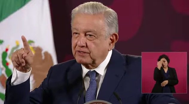 YouTube baja mañanera de AMLO, por acoso y bullying contra reportera