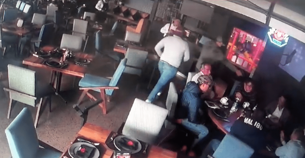 Un hombre pierde la vida tras ataque a balazos en restaurante de Aguascalientes