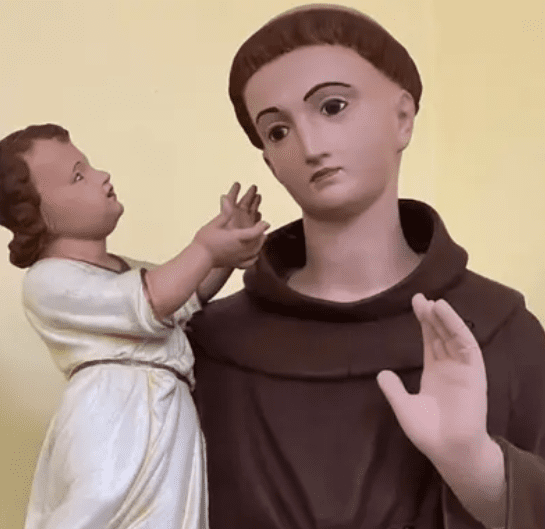 Esta es la oración a San Antonio para encontrar el amor