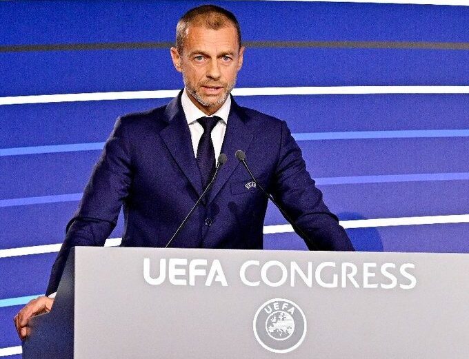 Ceferin renuncia a reelección en la UEFA por razones familiares