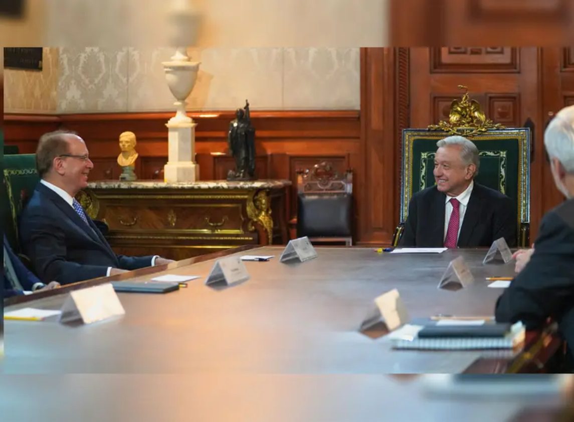 López Obrador se encuentra con Larry Fink de BlackRock
