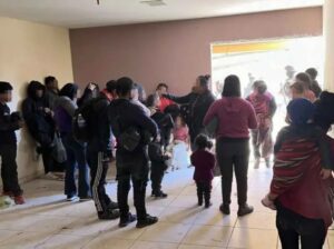 Encuentran a 101 migrantes de Guatemala en Sonora