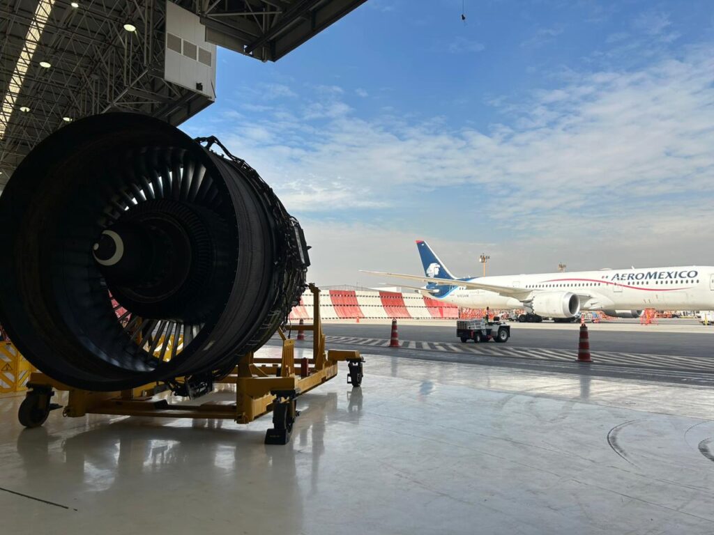 Aeroméxico y Mapfre donan motor al Instituto Politécnico Nacional