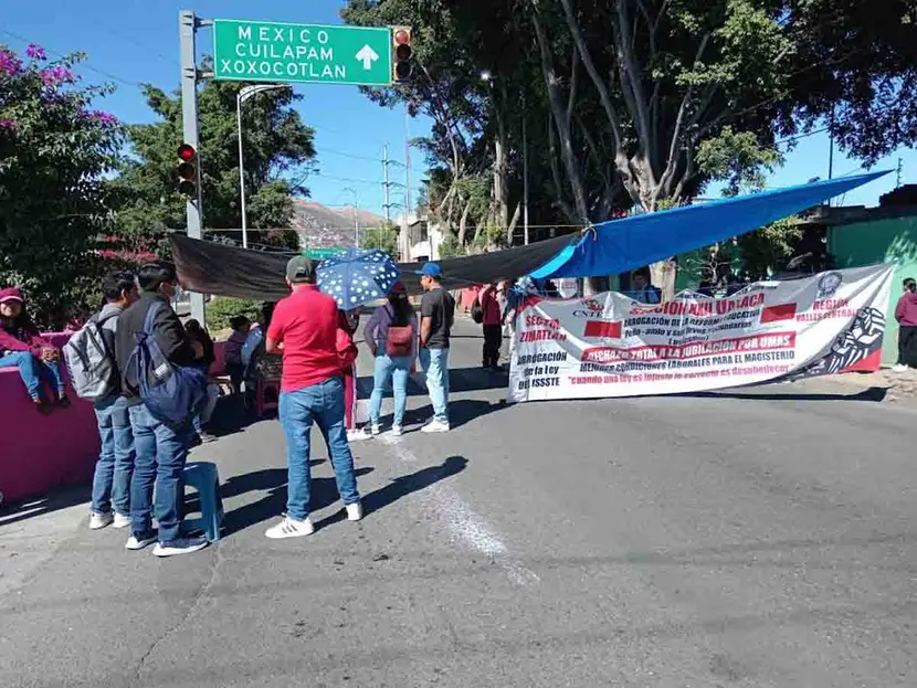 En Oaxaca, la CNTE deja sin clases a miles de estudiantes