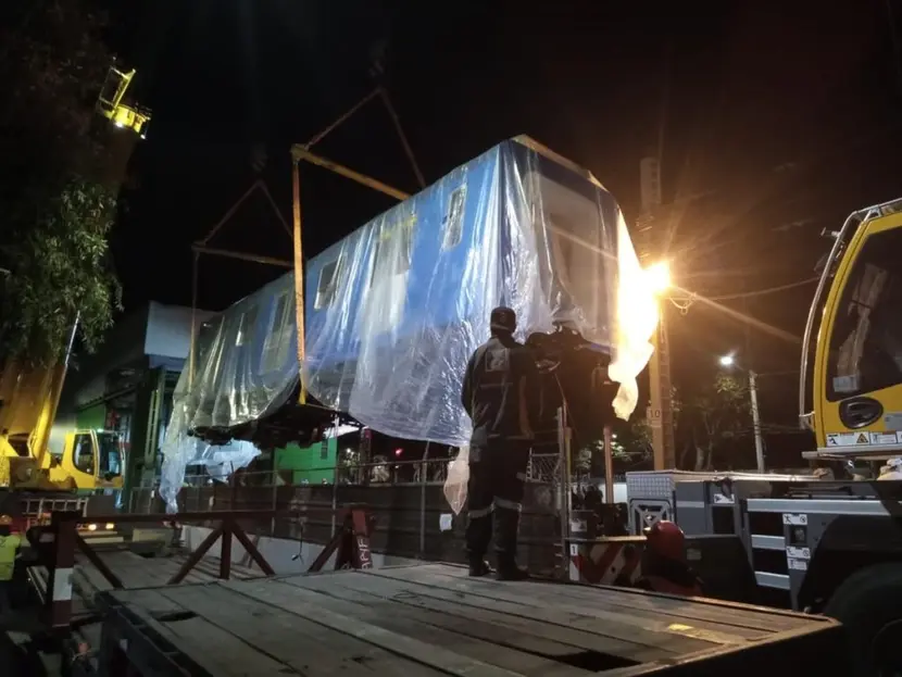 Desde China, llegan 2 nuevos convoyes al Tren Ligero