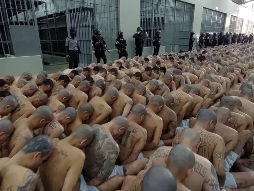 Luisito Comunica exhibe condiciones de cárcel más rigurosa en el mundo