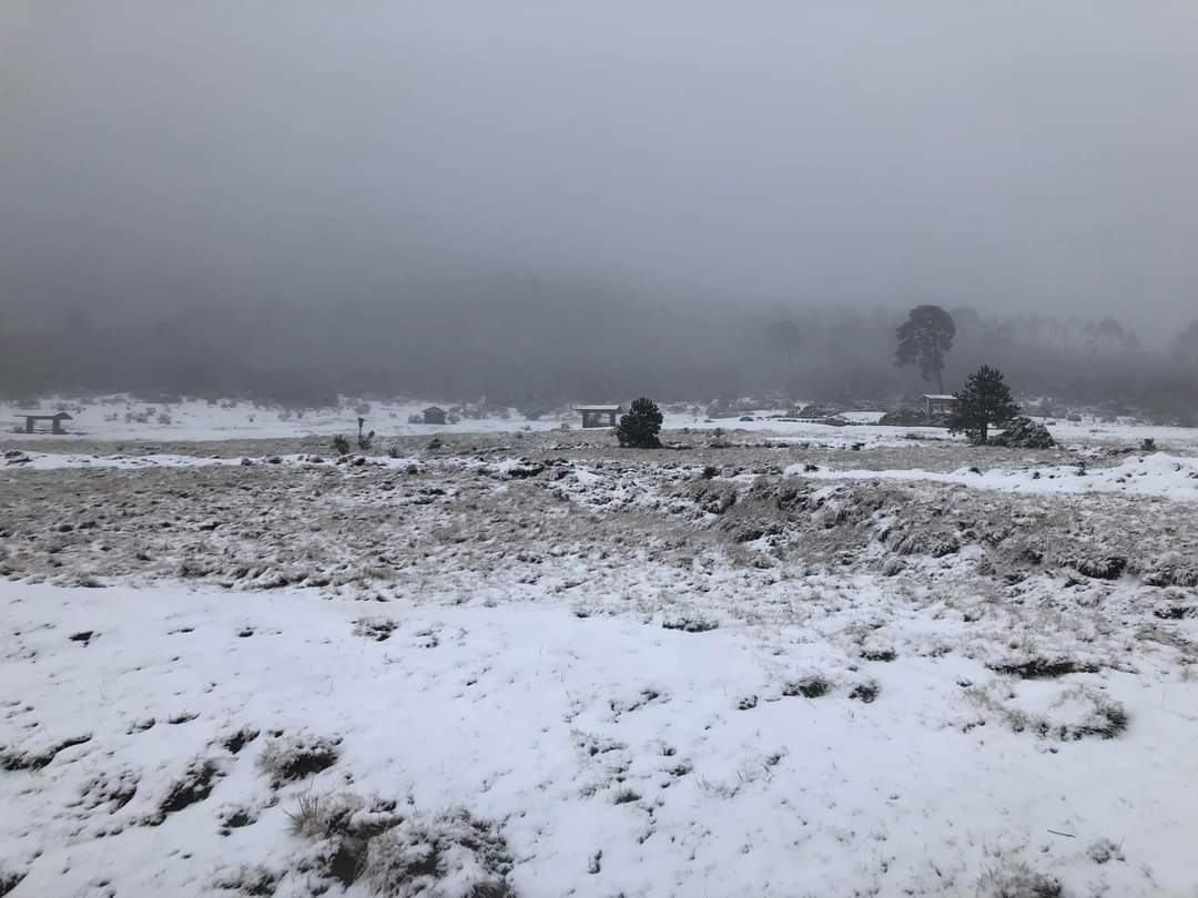 Sábado de lluvia y nieve en el Estado de México