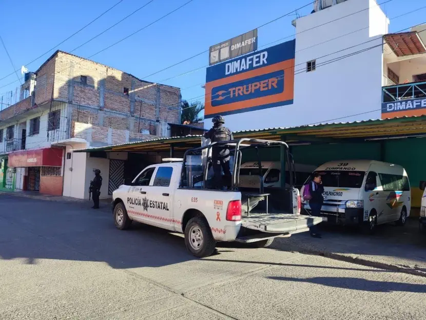 Tras cinco días de paro, algunos taxis vuelven a circular en Chilpancingo