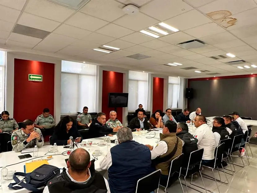 Suspenden paro nacional de transportistas