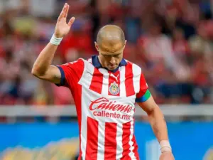 ‘Chicharito’ Hernández no formará parte del partido entre Chivas y Atlas en LA