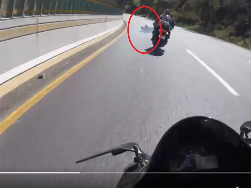 Motociclistas se accidentan en autopista México-Cuernavaca