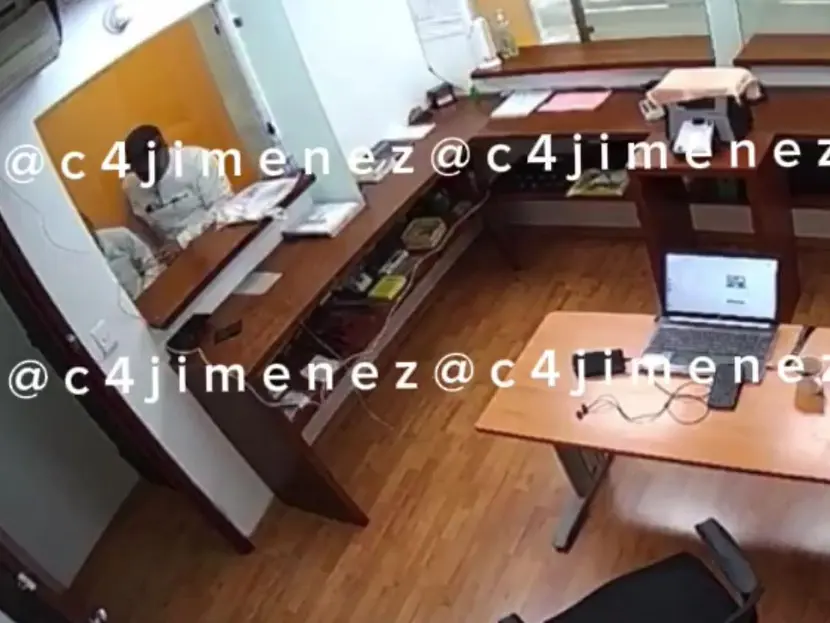 Asaltan negocio de venta de oro en la Anzures