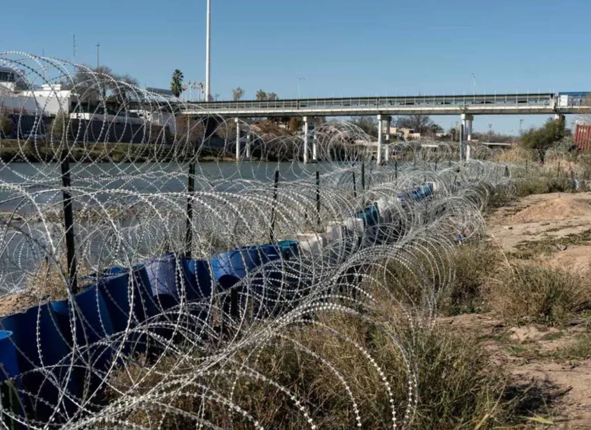 Cancillería rechaza la Ley SB4 y no aceptará repatriaciones desde Texas