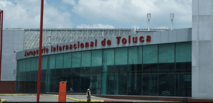 AMLO buscará poner el aeropuerto de Toluca a cargo de la Marina