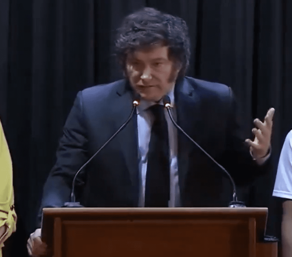 Presidente de Argentina se declara en contra del aborto