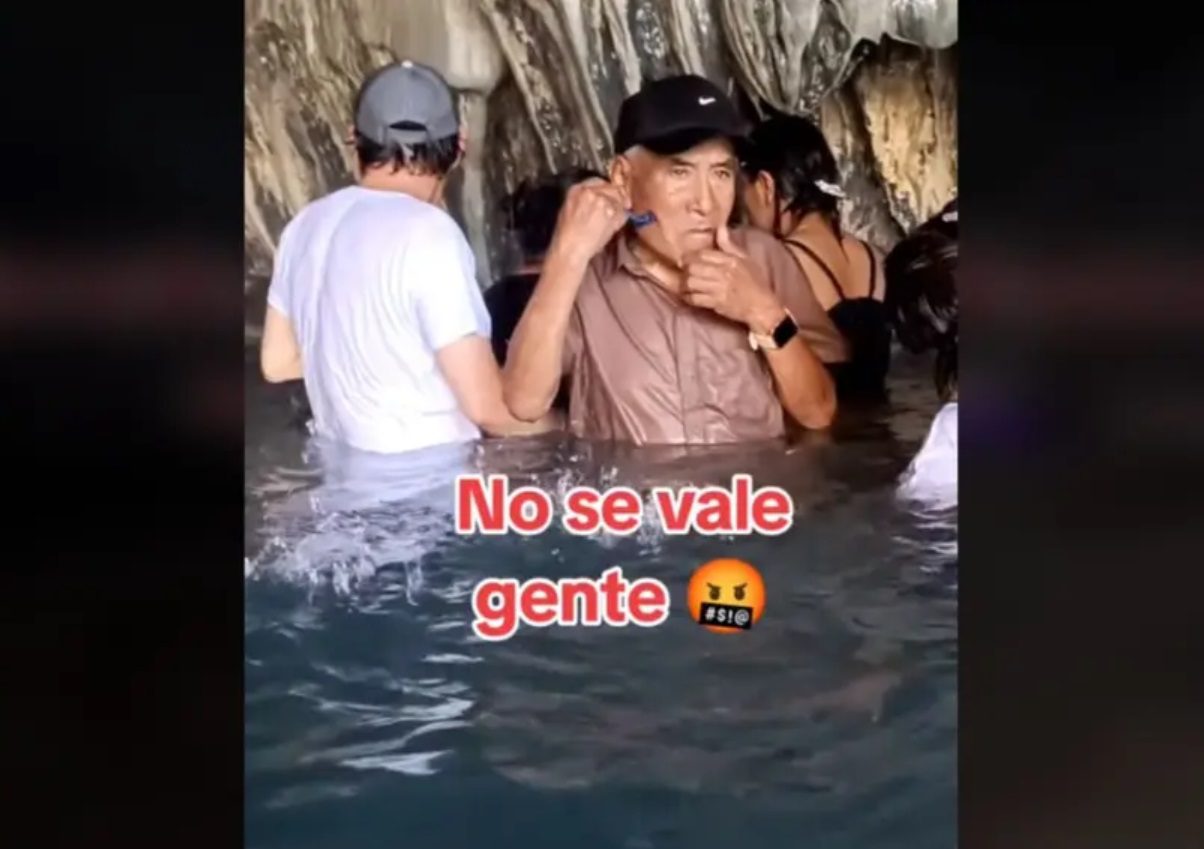 Internautas reaccionan a hombre que se afeita en Grutas de Tolantongo