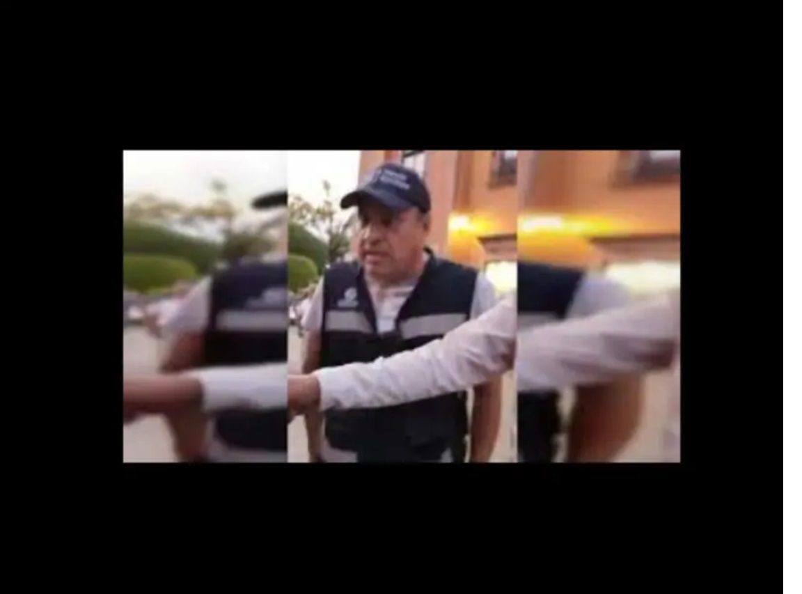 Un inspector agredió a una artesana indígena durante un operativo