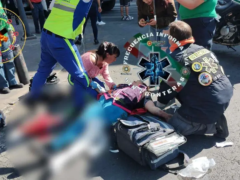 Metrobús atropella a mujer