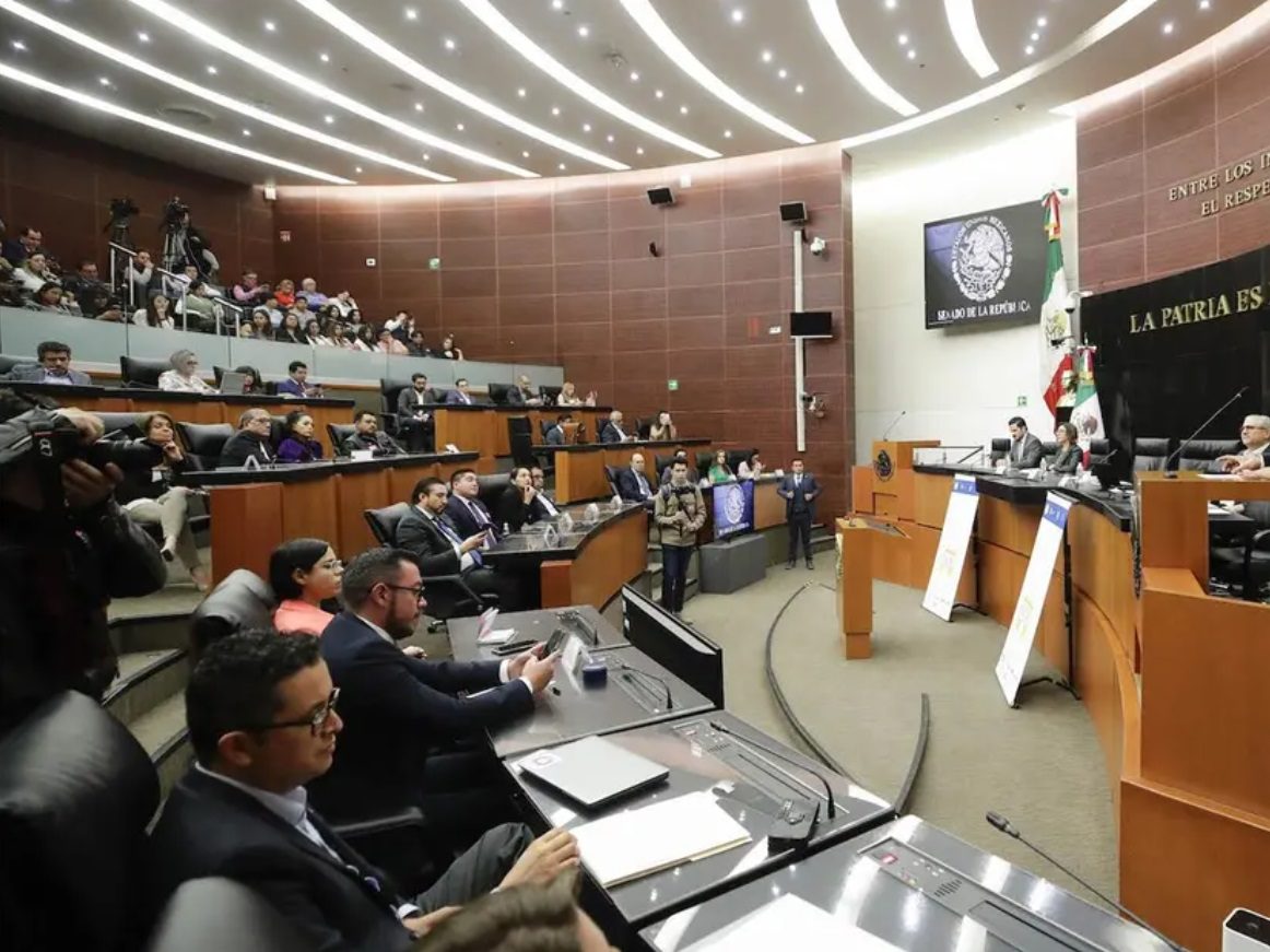 El Senado aprueba paridad salarial en el deporte para hombres y mujeres