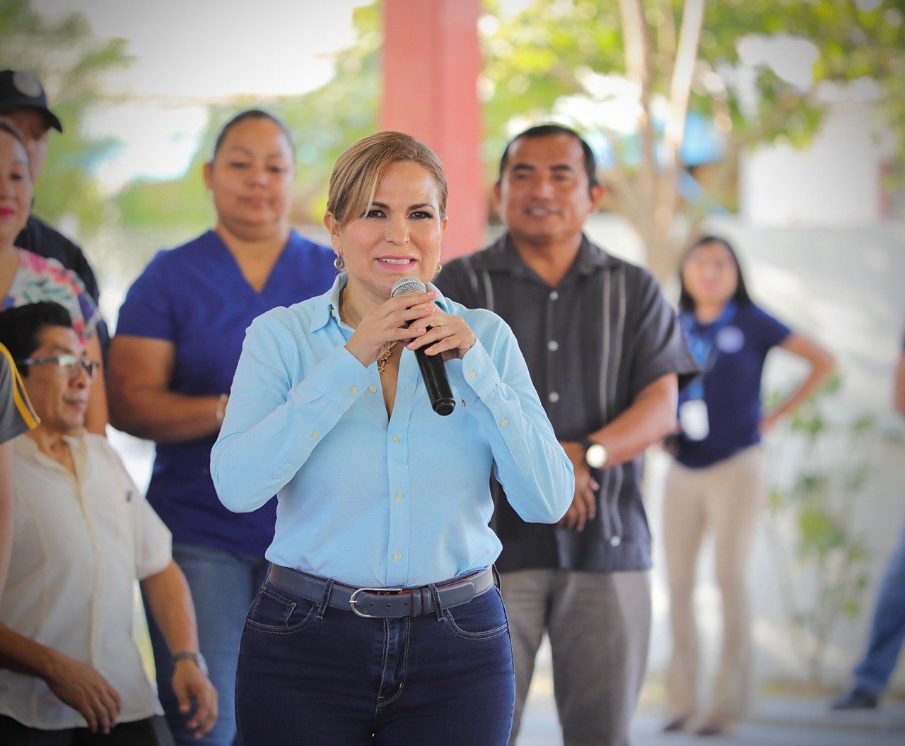 Gobierno municipal brinda apoyo a estudiantes de primaria y secundaria